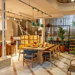 Ohliving Maestranza House